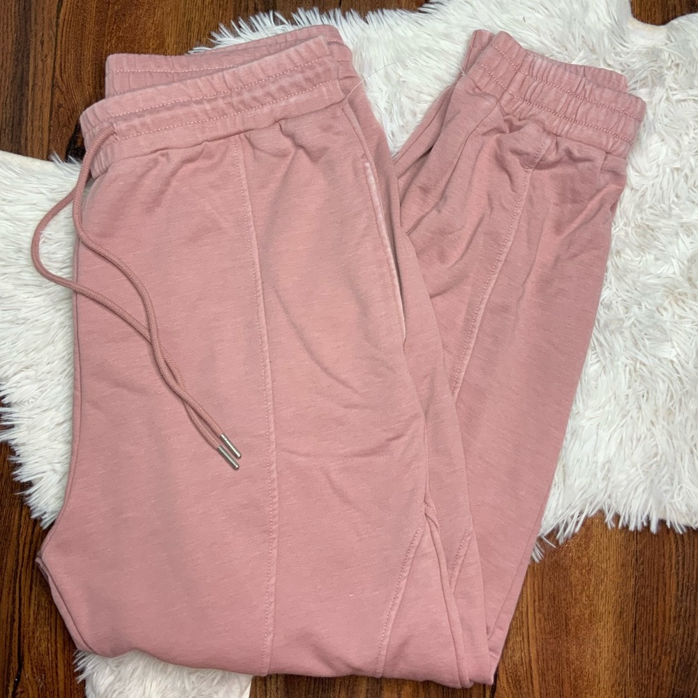 7 For All Mankind Dyed Relaxed Joggers Blush Large - Picture 2 of 5